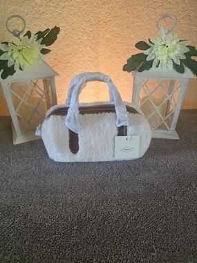 Fossil Cream Shearling Barrel Bag
